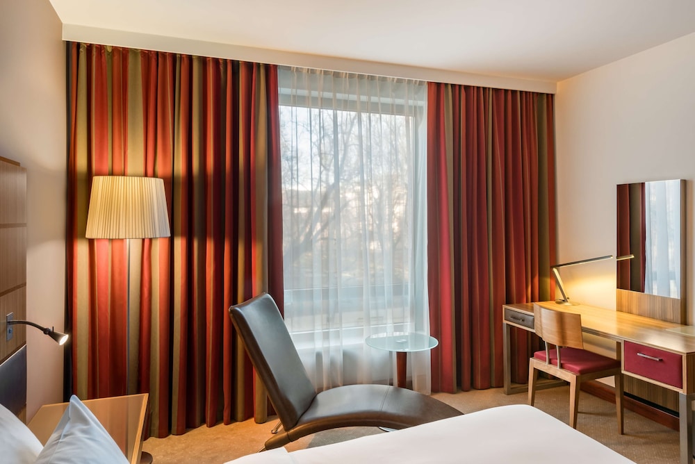 Radisson Blu Hotel, Krakow — Hotel rooms in Krakow, Lesser Poland
