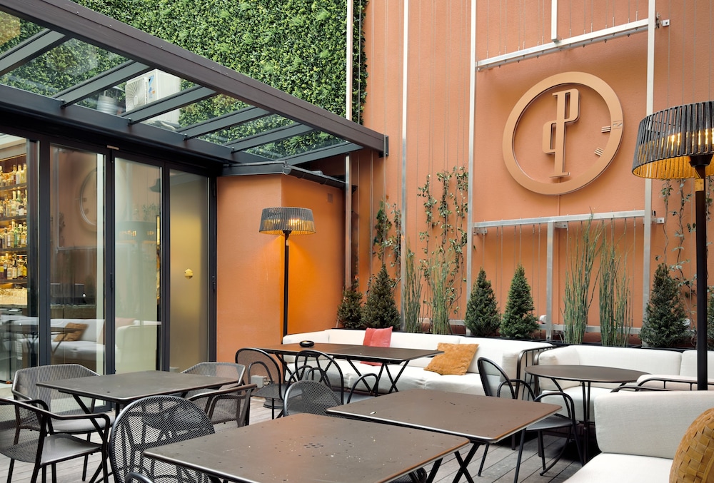 Hotel Perpetual
