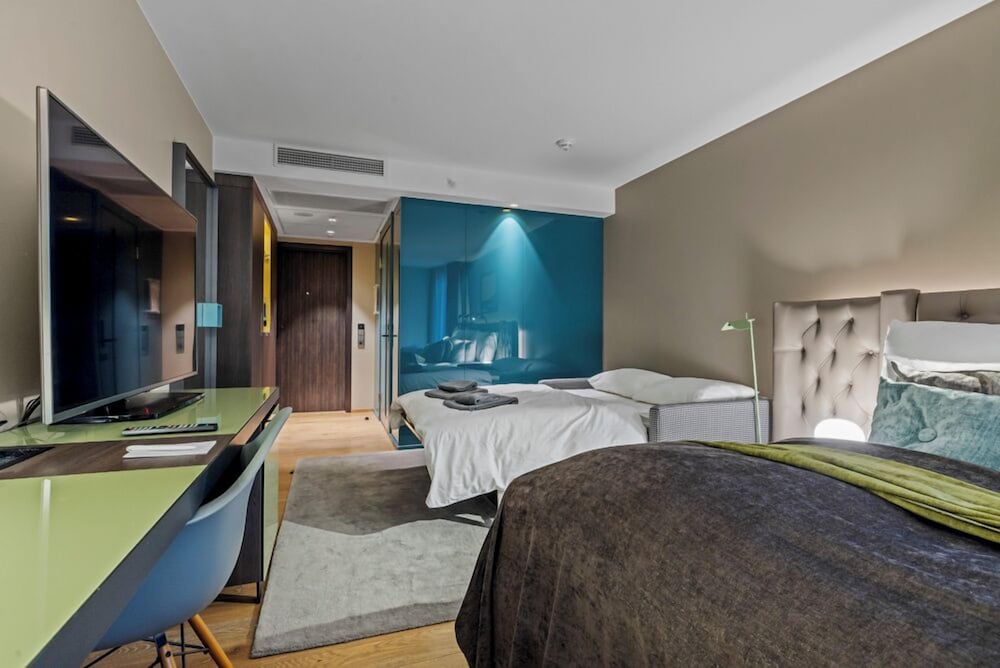 Clarion Hotel The Hub — Hotel rooms in Oslo, Oslo