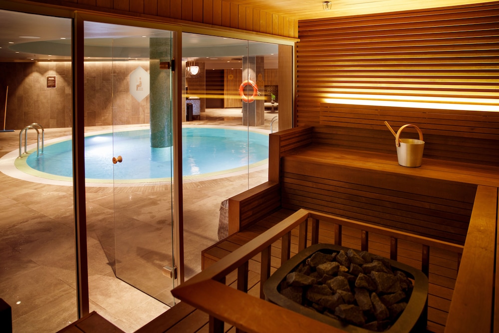 Clarion Hotel The Hub — Spa in Oslo, Oslo