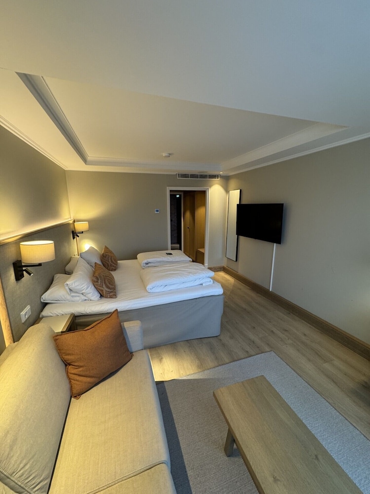 Scandic Holmenkollen Park — Hotel rooms in Oslo, Oslo