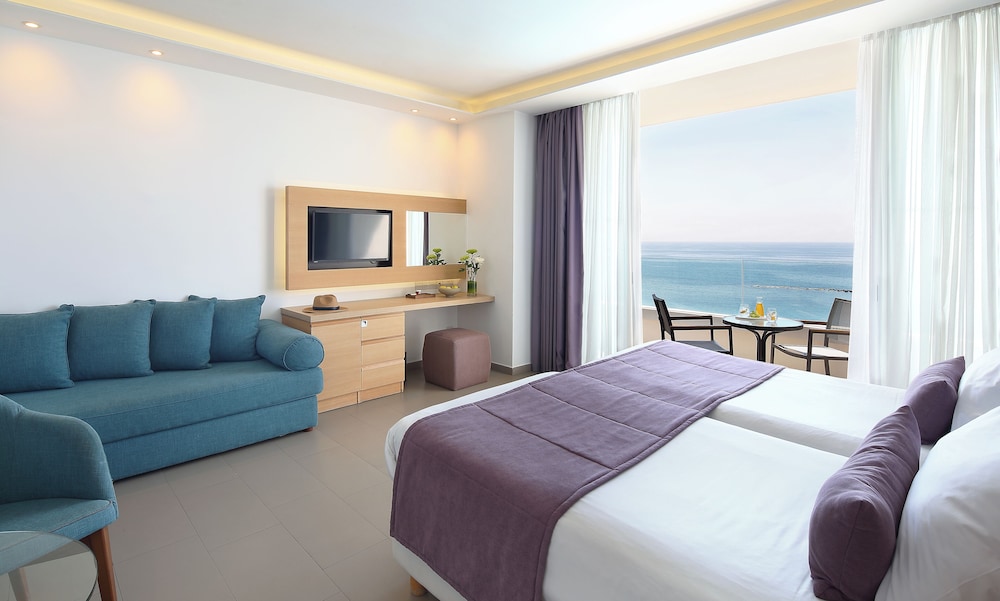 Royal Apollonia by Louis Hotels — Hotel rooms in Limassol, Limassol Region