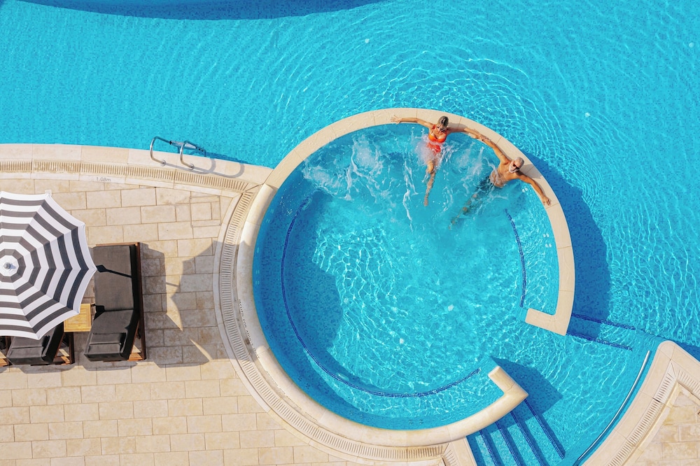 Royal Apollonia by Louis Hotels — Swimming pool in Limassol, Limassol Region