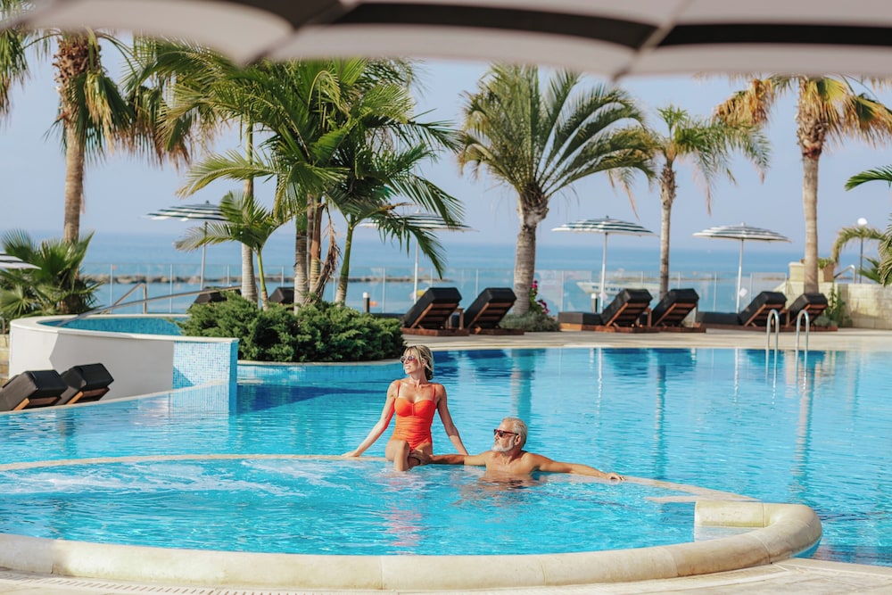 Royal Apollonia by Louis Hotels — Swimming pool in Limassol, Limassol Region