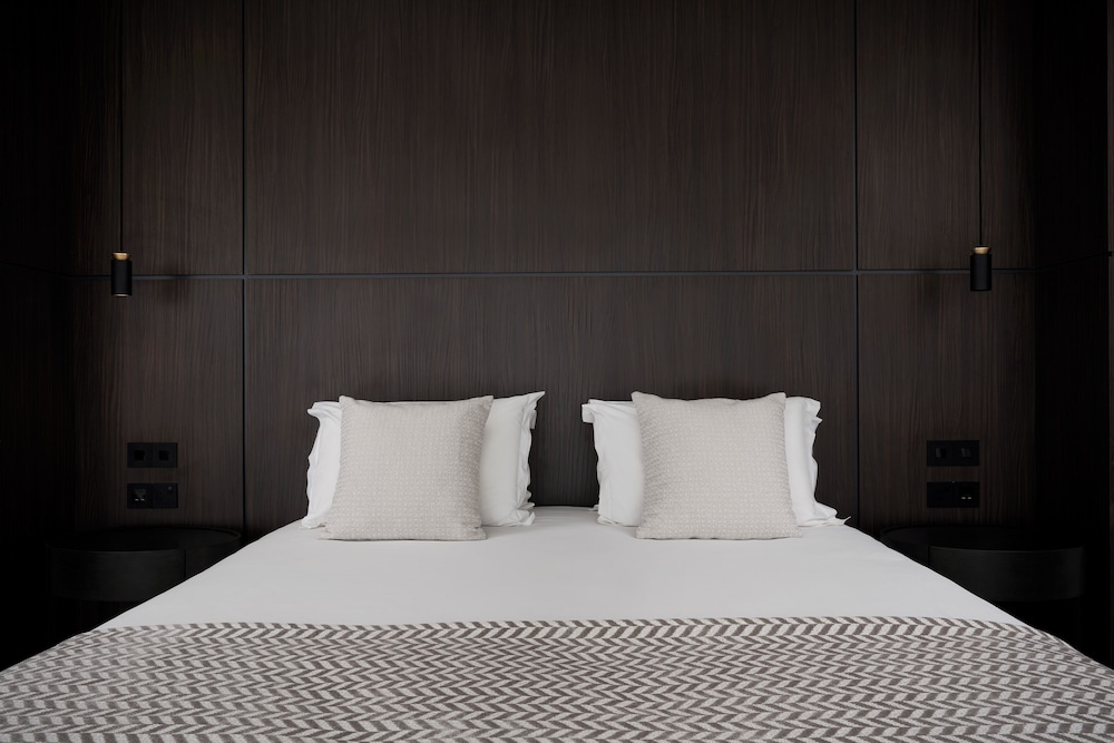 Atlantica Bay Hotel - Adults Only — Hotel rooms in Limassol, Limassol Region