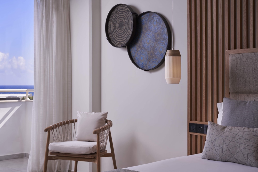 Atlantica Bay Hotel - Adults Only — Hotel rooms in Limassol, Limassol Region