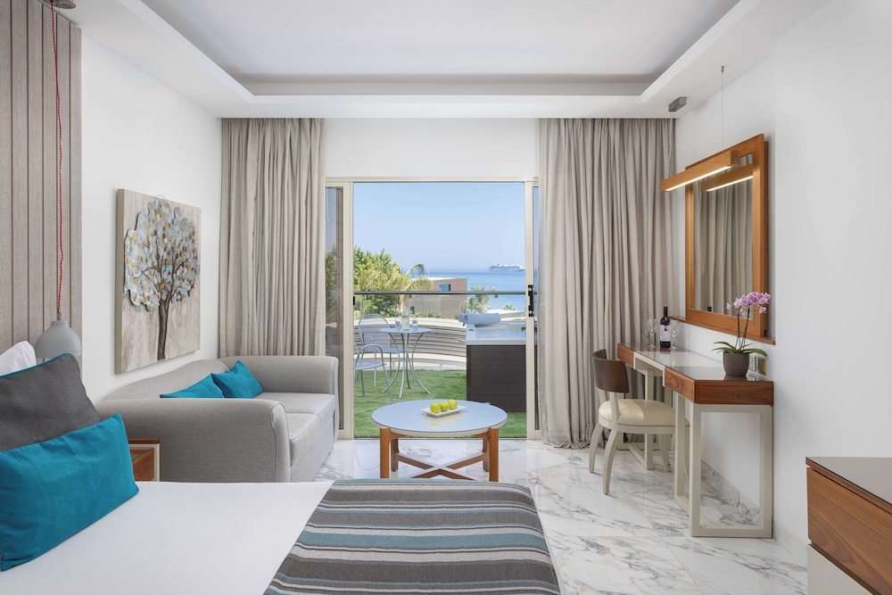 Atlantica Bay Hotel - Adults Only — Hotel rooms in Limassol, Limassol Region