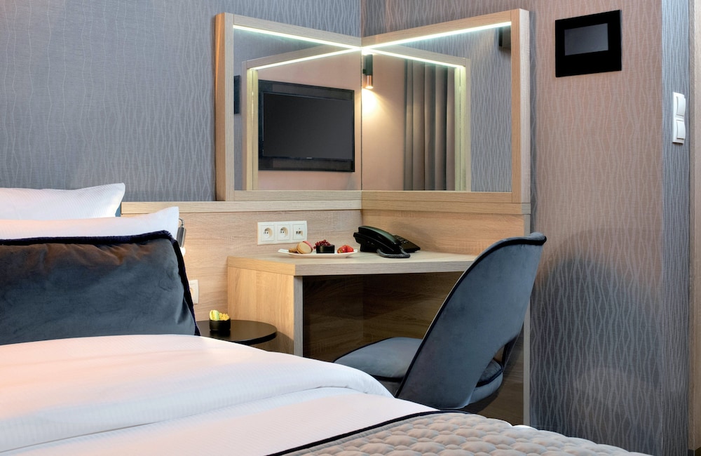 Leonardo Boutique Hotel Krakow Old Town — Hotel rooms in Krakow, Lesser Poland