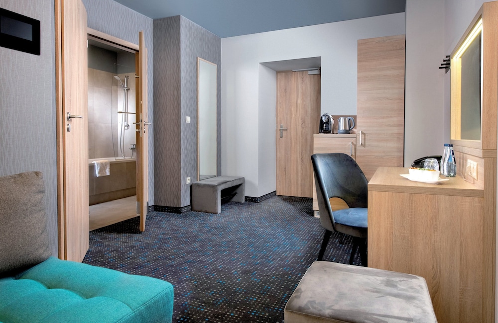 Leonardo Boutique Hotel Krakow Old Town — Hotel rooms in Krakow, Lesser Poland