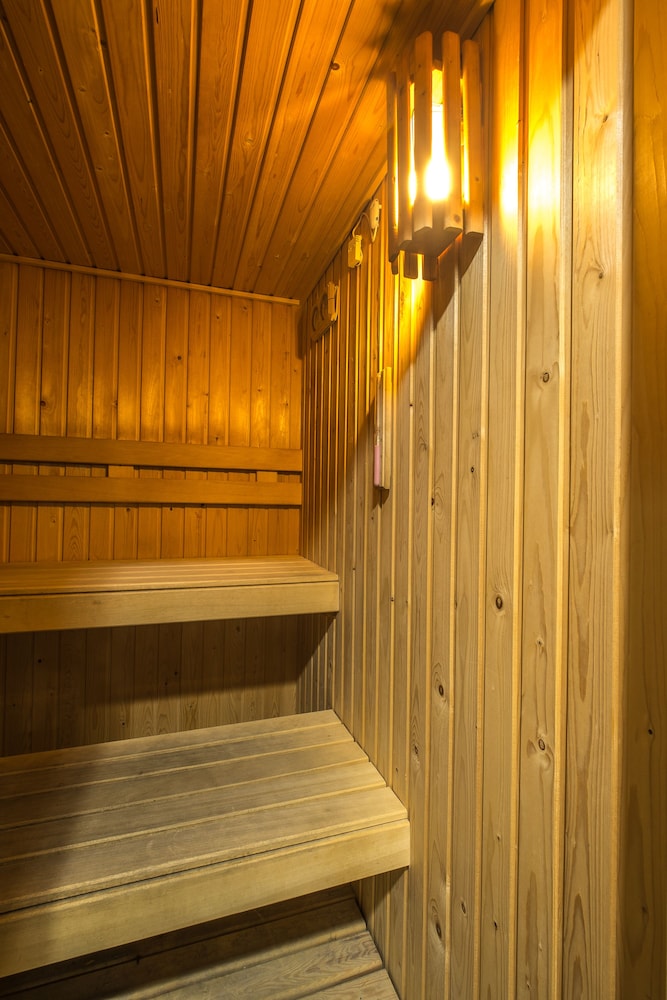 Toboso Apar-Turis — Spa in Nerja, Andalusia