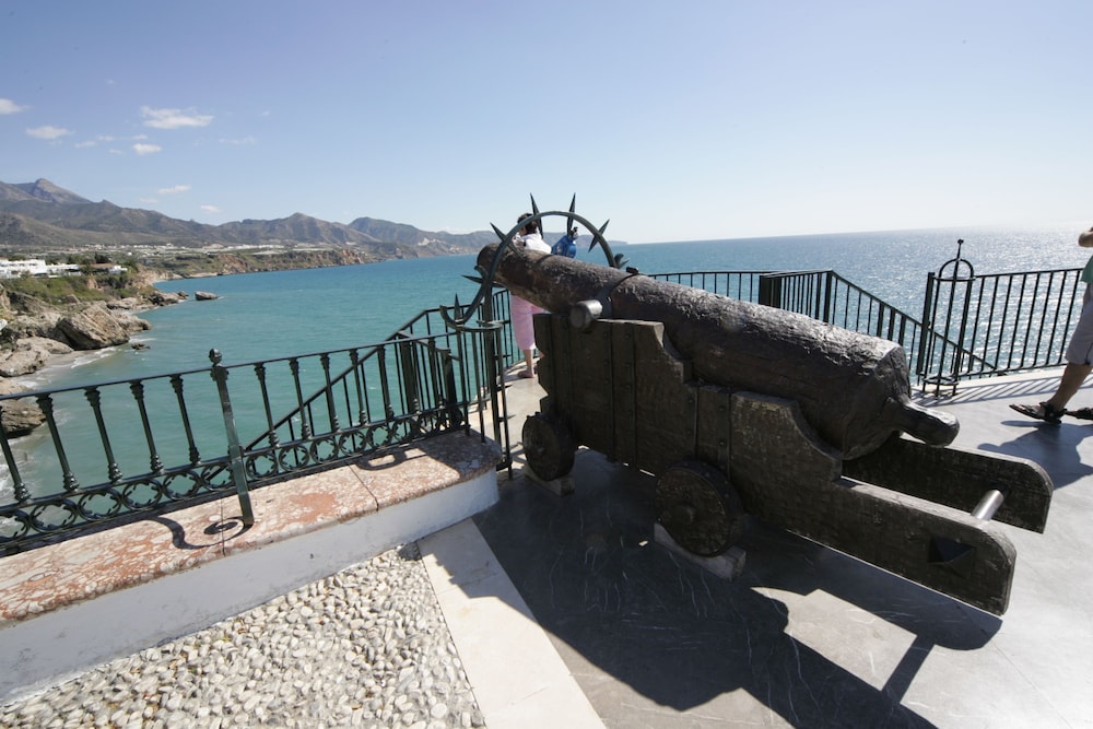 Toboso Apar-Turis — Attractions in the area in Nerja, Andalusia