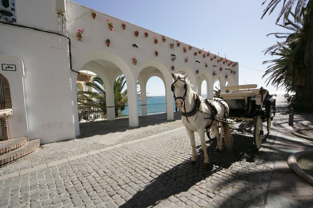 Toboso Apar-Turis — Attractions in the area in Nerja, Andalusia