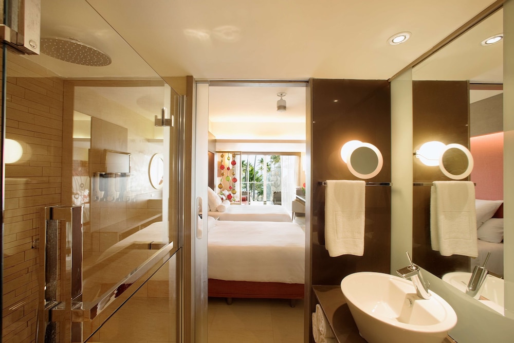 Barceló Bávaro Palace - All Inclusive — Hotel rooms in Bavaro, La Altagracia