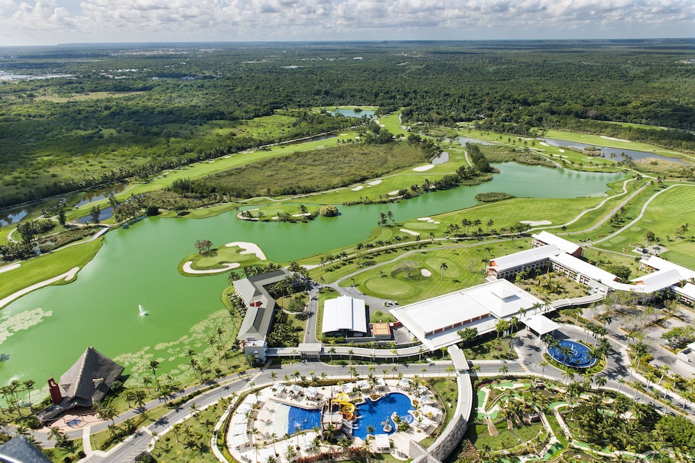 Barceló Bávaro Palace - All Inclusive — Sports & recreation in Bavaro, La Altagracia
