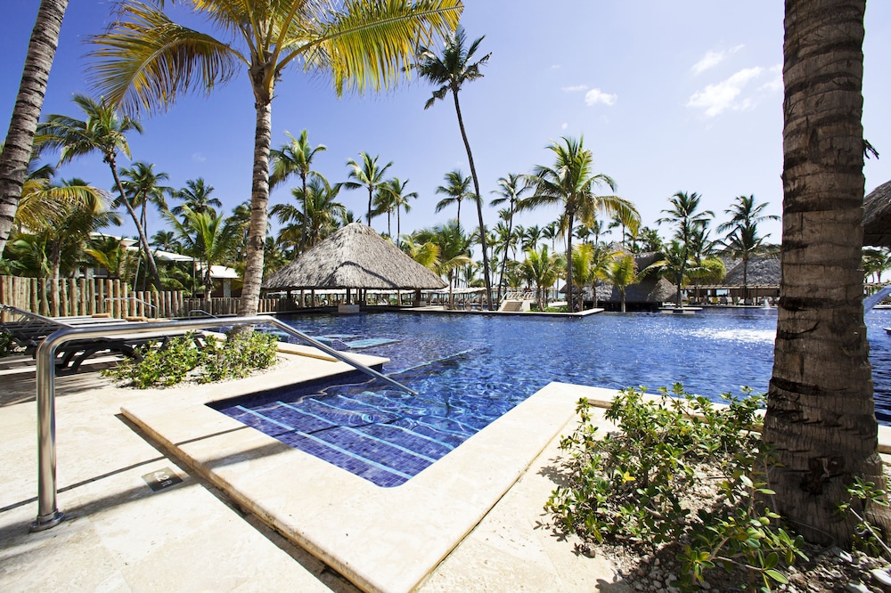 Barceló Bávaro Palace - All Inclusive — Swimming pool in Bavaro, La Altagracia