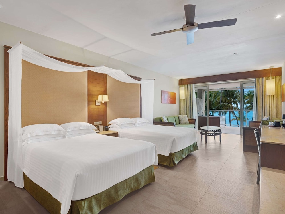 Barceló Bávaro Palace - All Inclusive — Hotel rooms in Bavaro, La Altagracia