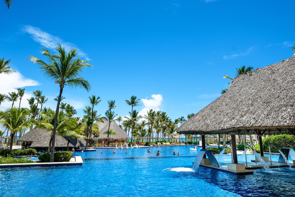 Barceló Bávaro Palace - All Inclusive — Swimming pool in Bavaro, La Altagracia