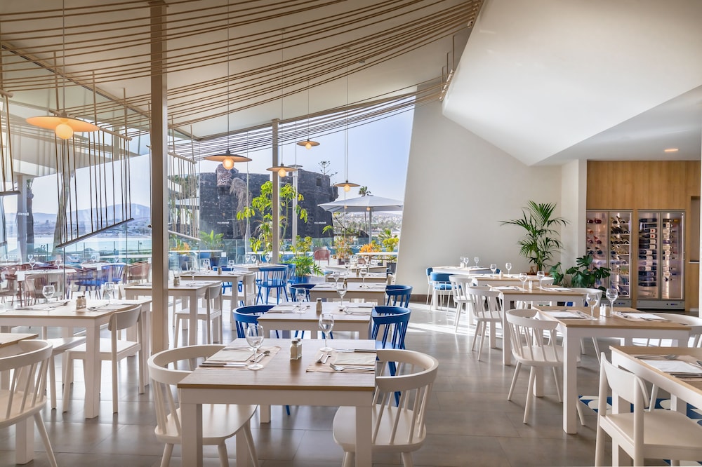 Barceló Fuerteventura Castillo — Restaurant in Costa de Antigua, Canary Islands