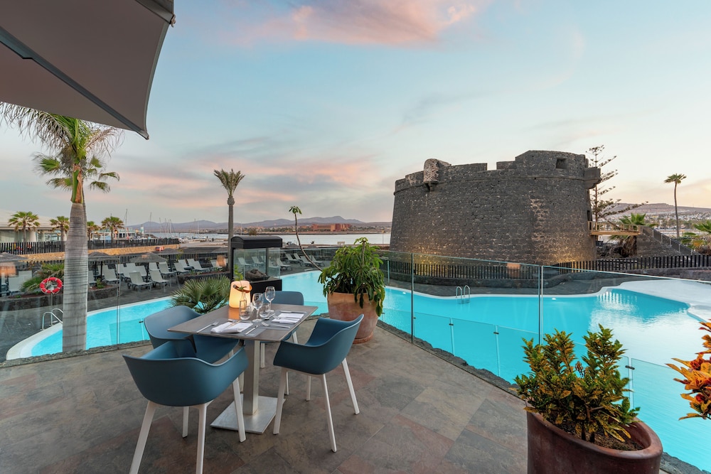 Barceló Fuerteventura Castillo — Restaurant in Costa de Antigua, Canary Islands