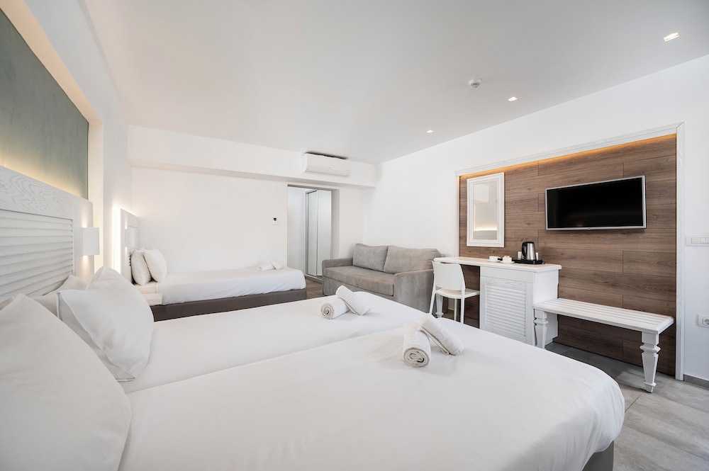 Apollon Kos — Hotel rooms in Kos Town, South Aegean