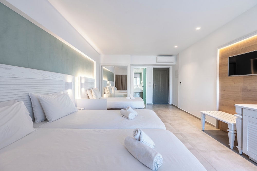 Apollon Kos — Hotel rooms in Kos Town, South Aegean