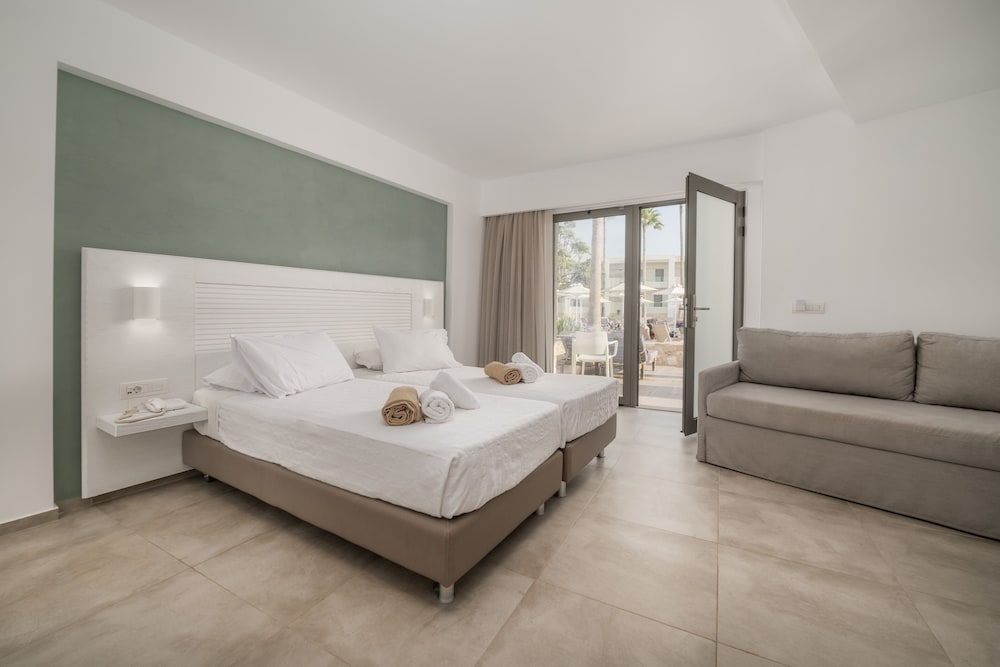 Apollon Kos — Hotel rooms in Kos Town, South Aegean