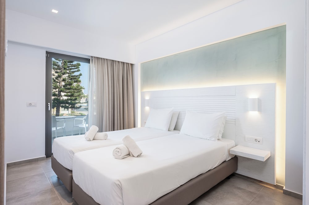 Apollon Kos — Hotel rooms in Kos Town, South Aegean