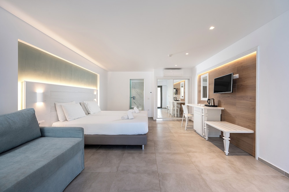 Apollon Kos — Hotel rooms in Kos Town, South Aegean