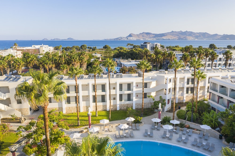 Apollon Kos — Hotel building in Kos Town, South Aegean