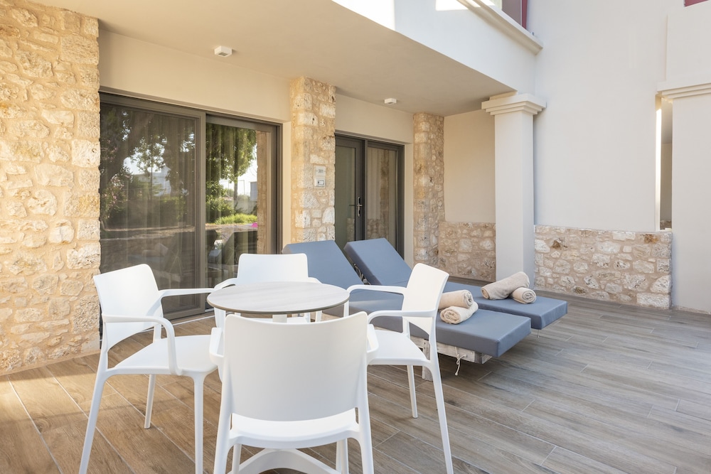 Apollon Kos — Hotel building in Kos Town, South Aegean