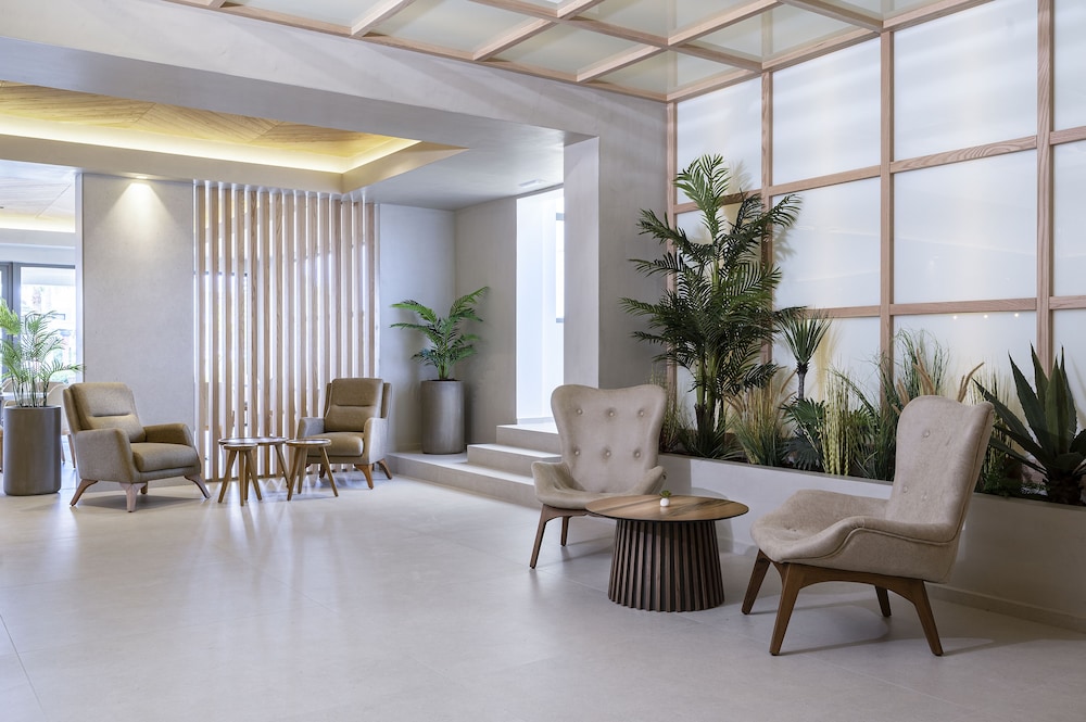 Apollon Kos — Hotel building in Kos Town, South Aegean