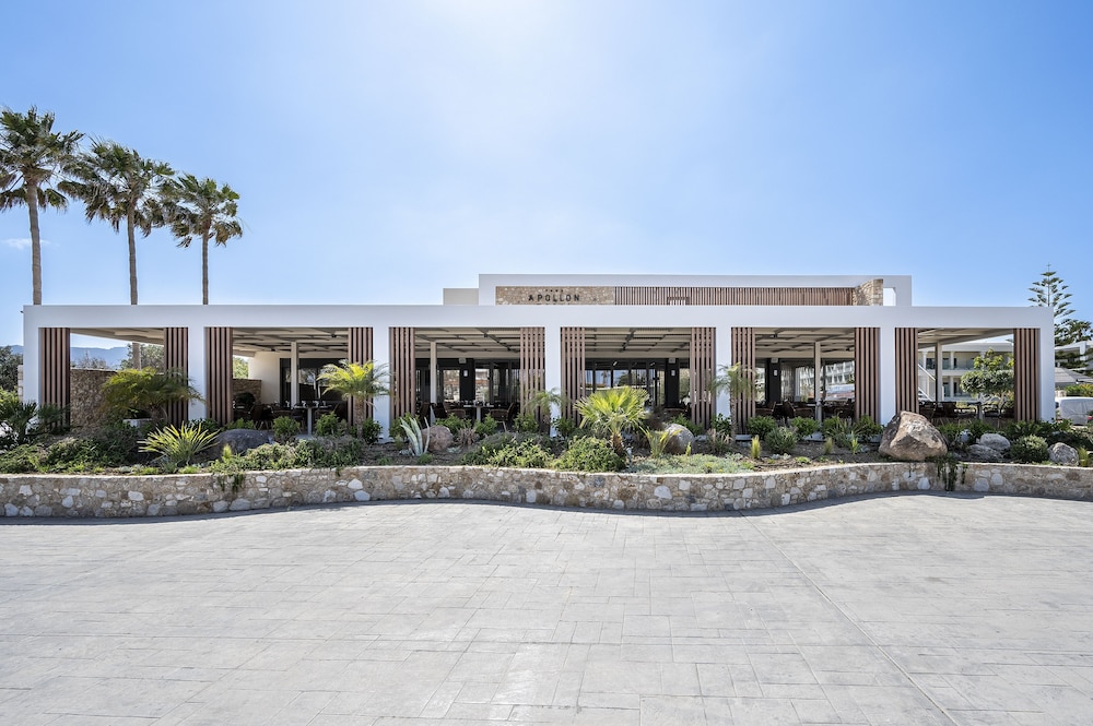 Apollon Kos — Restaurant & bars in Kos Town, South Aegean