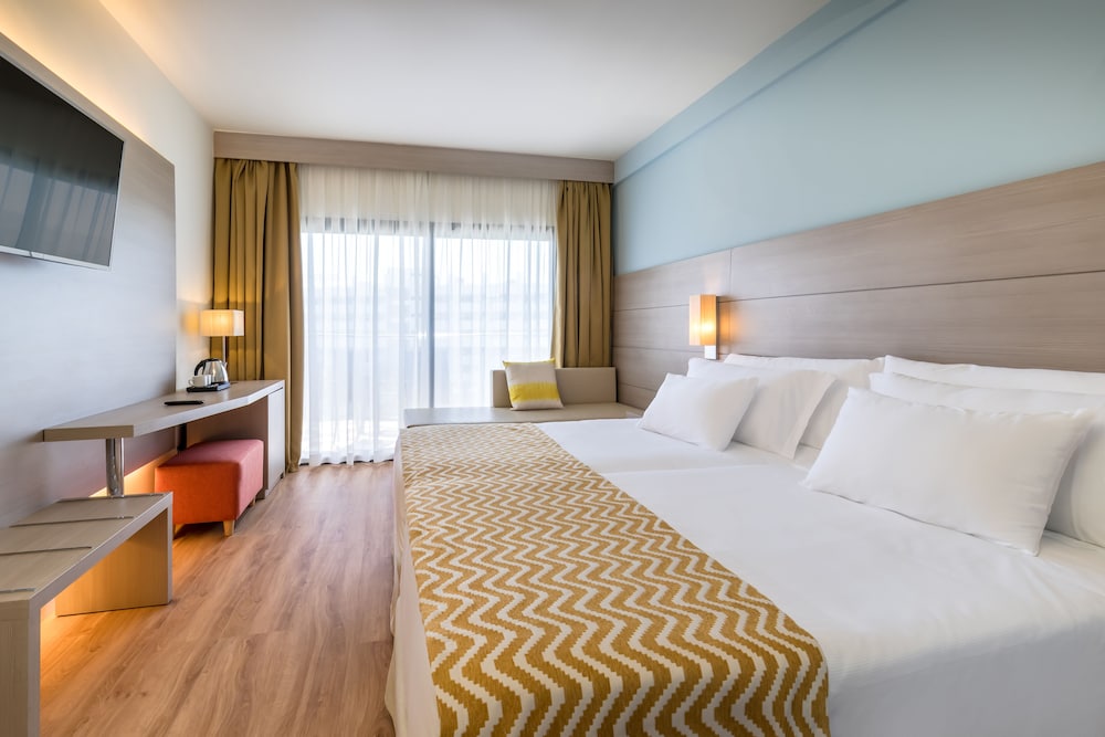 Barceló Margaritas — Hotel rooms in Playa del Ingles, Canary Islands