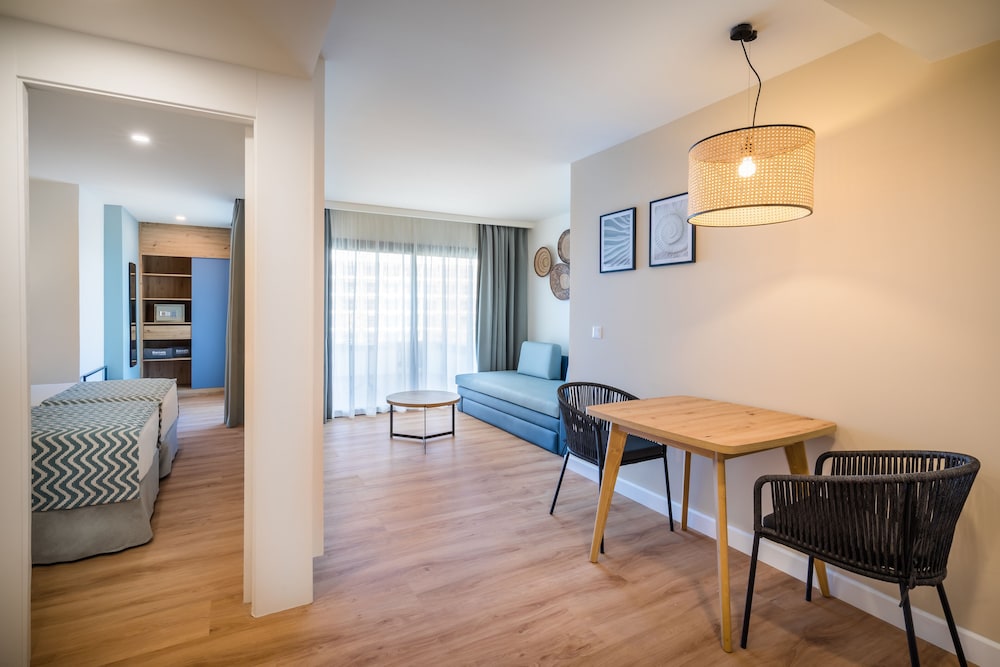 Barceló Margaritas — Hotel rooms in Playa del Ingles, Canary Islands