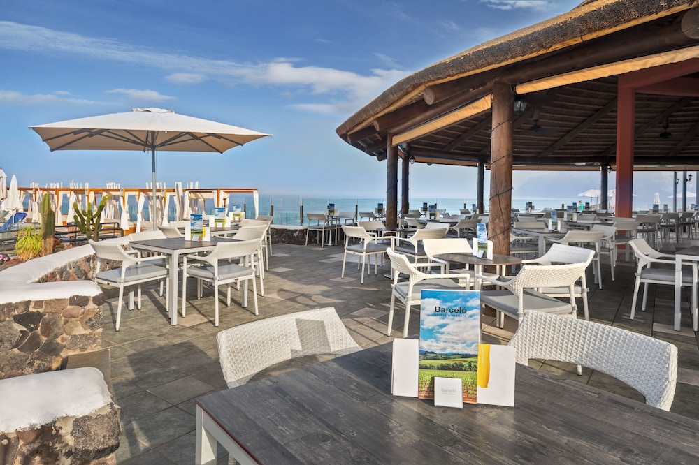Barceló Santiago - Adults Only — Restaurant & bars in Puerto de Santiago, Canary Islands