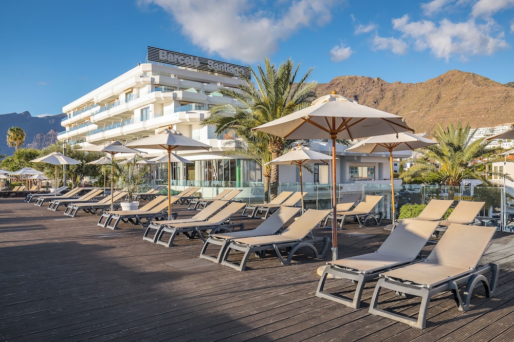 Barceló Santiago - Adults Only — Hotel building in Puerto de Santiago, Canary Islands