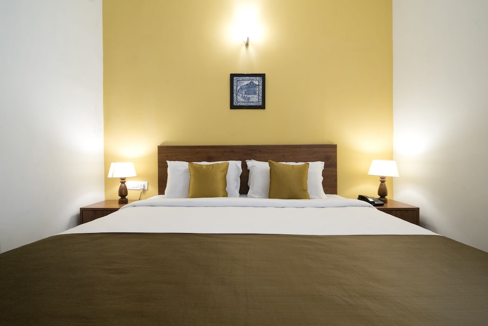 Aldeia Santa Rita — Hotel rooms in Candolim, Goa
