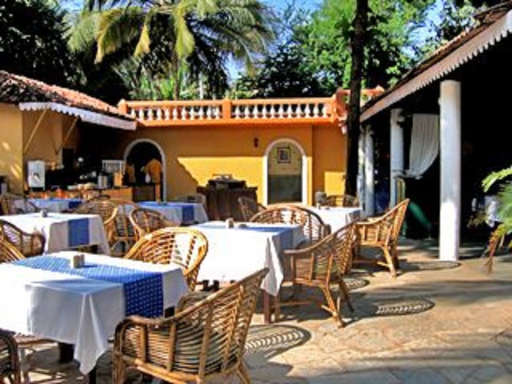 Aldeia Santa Rita — Restaurant & bars in Candolim, Goa