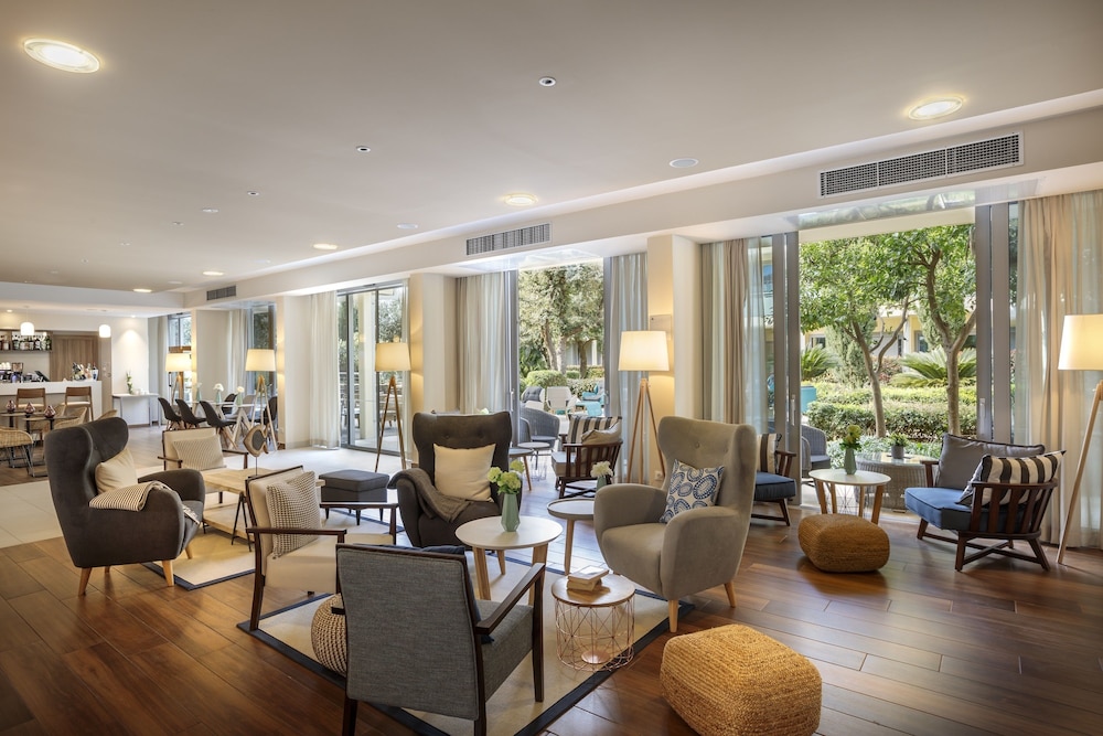 Valamar Argosy Hotel — Restaurant & bars in Dubrovnik, Dubrovnik-Neretva