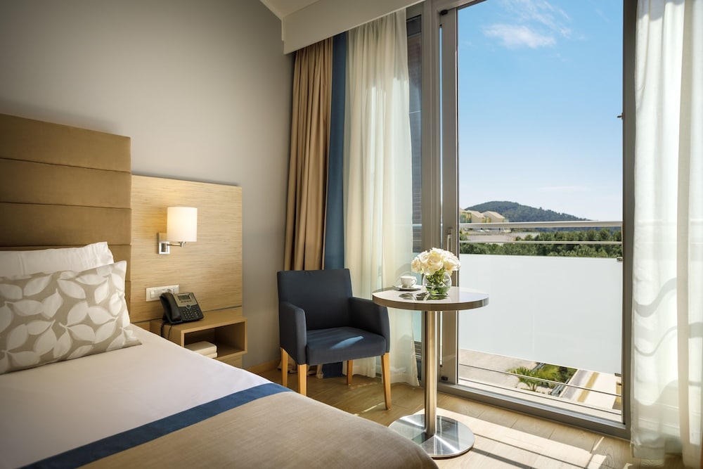 Valamar Argosy Hotel — Hotel rooms in Dubrovnik, Dubrovnik-Neretva