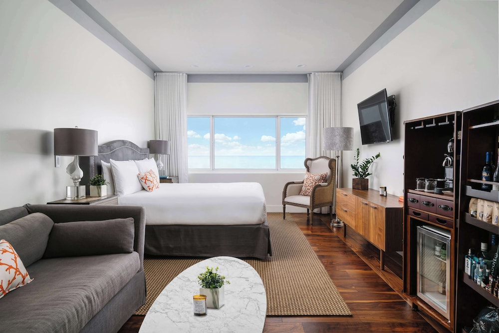 Nautilus Sonesta Miami Beach — Hotel rooms in Miami, Florida