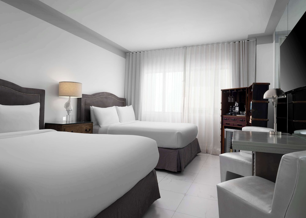 Nautilus Sonesta Miami Beach — Hotel rooms in Miami, Florida