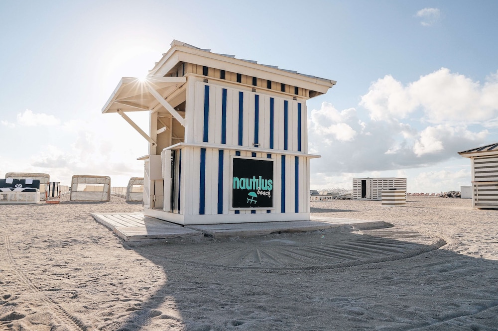 Nautilus Sonesta Miami Beach — Beach in Miami, Florida
