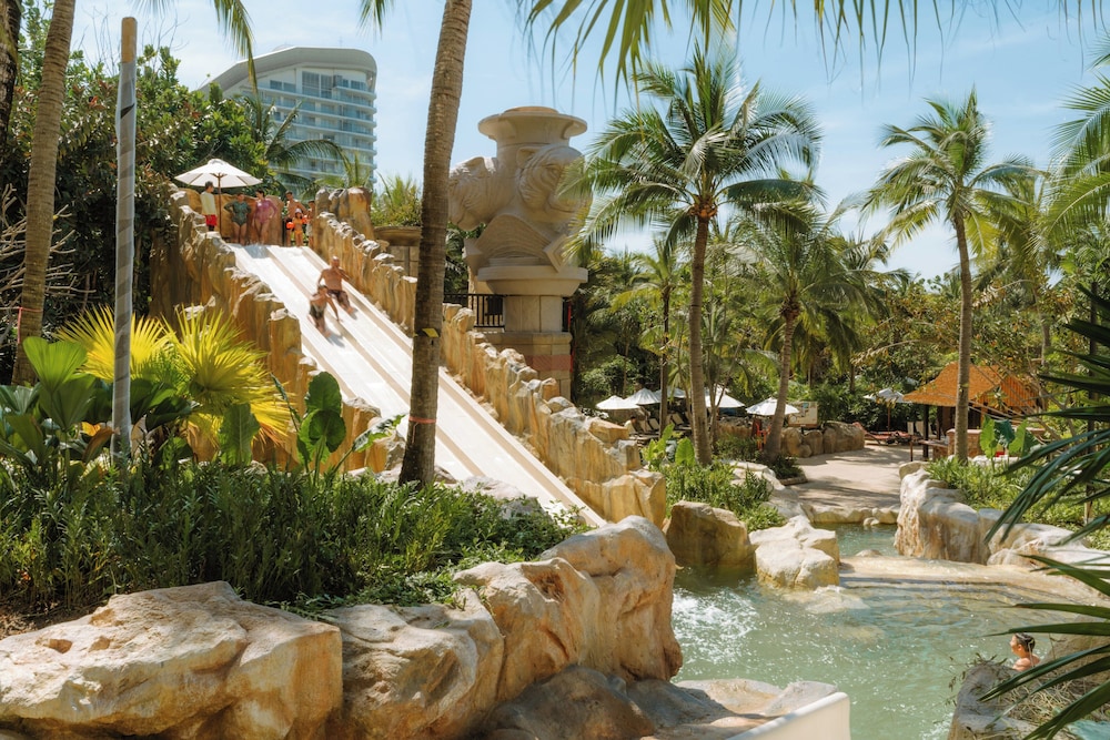 Centara Grand Mirage Beach Resort Pattaya — Attractions for children in Pattaya, Chonburi
