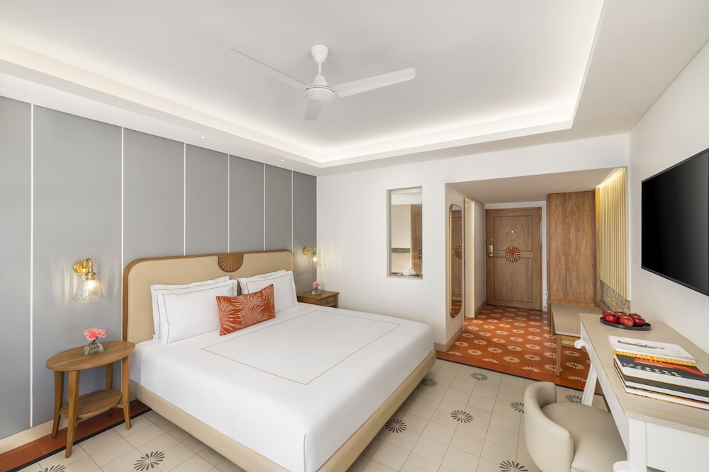 Taj Cidade de Goa Heritage, Goa — Hotel rooms in Dona Paula, Goa