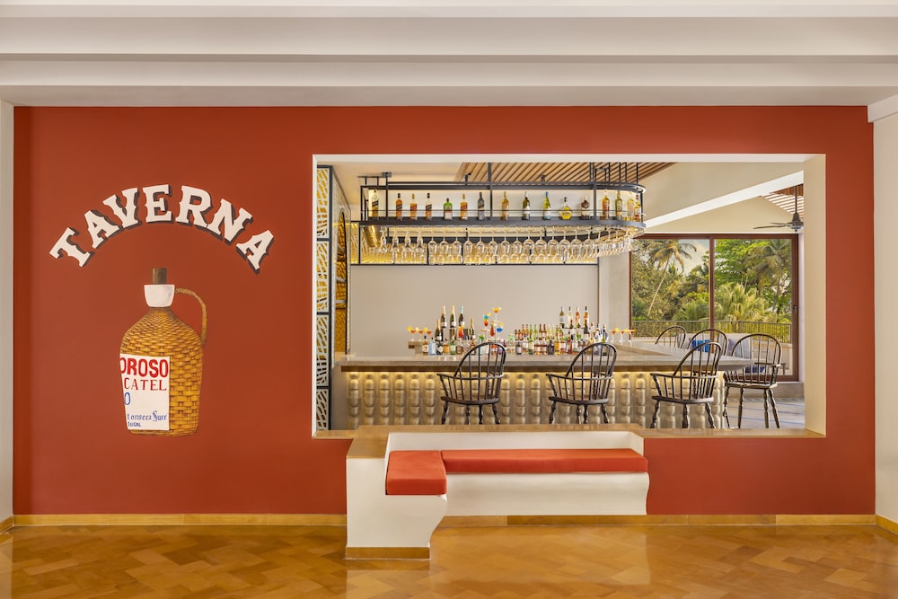 Taj Cidade de Goa Heritage, Goa — Restaurant & bars in Dona Paula, Goa
