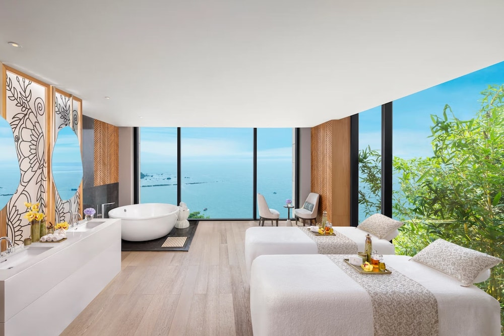 Taj Cidade de Goa Heritage, Goa — Spa in Dona Paula, Goa