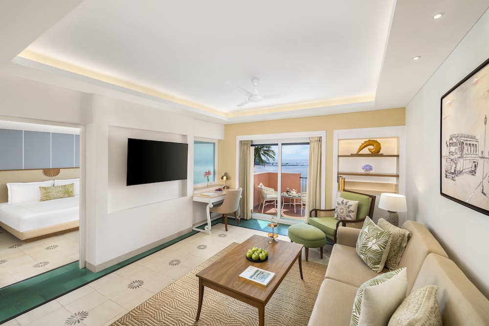 Taj Cidade de Goa Heritage, Goa — Hotel rooms in Dona Paula, Goa