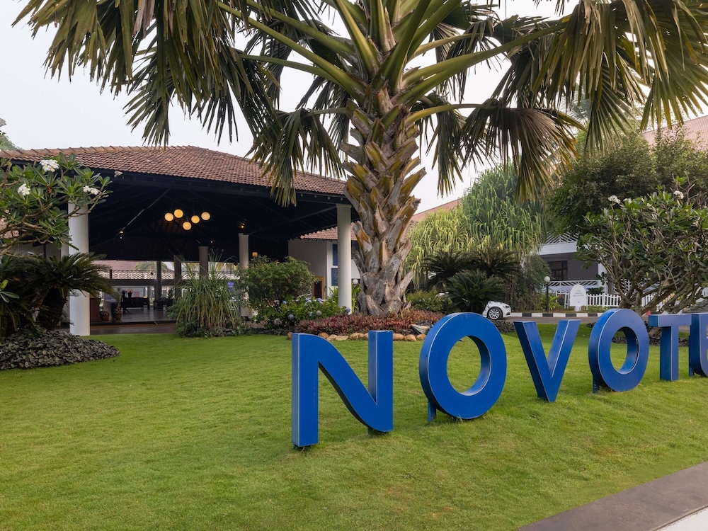 Novotel Goa Dona Sylvia Resort — Hotel building in Cavelossim, Goa