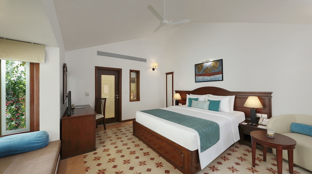 Novotel Goa Dona Sylvia Resort — Hotel rooms in Cavelossim, Goa